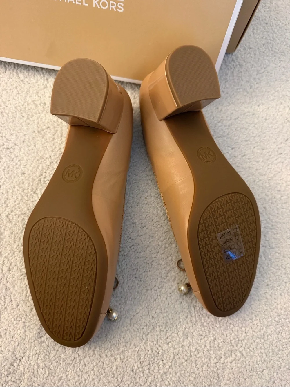 NIB Michael Kors Gia Pumps